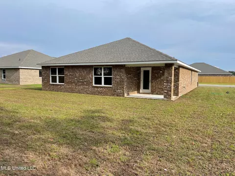 1066 Enclave Cir, Long Beach, MS 39560 photo 15
