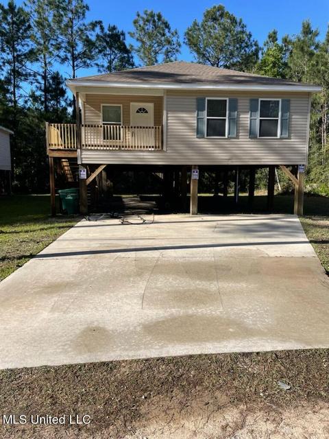 6060 W Oktibbeha St, Bay Saint Louis, MS 39520