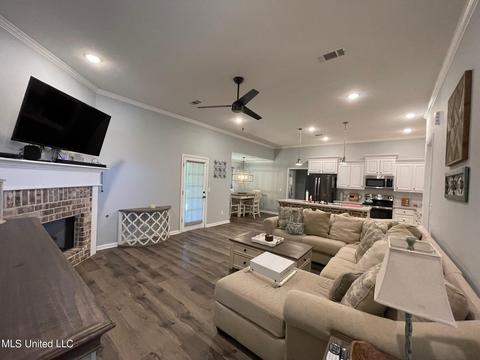 939 Filmore Dr, Brandon, MS 39042 photo 3
