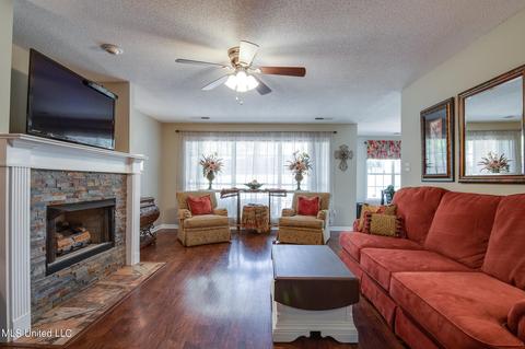 425 S Timber Way, Hernando, MS 38632 photo 7