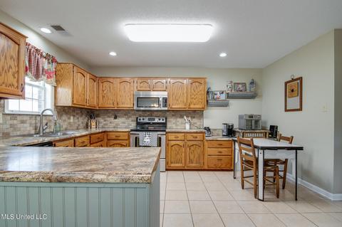 425 S Timber Way, Hernando, MS 38632 photo 21