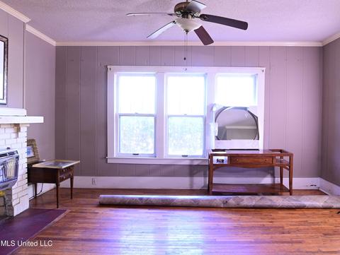 168 N Second St, Tutwiler, MS 38963 photo 5