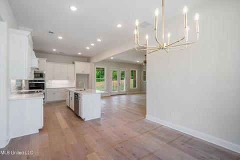 9133 Highland Meadows Dr, Hernando, MS 38632 photo 8