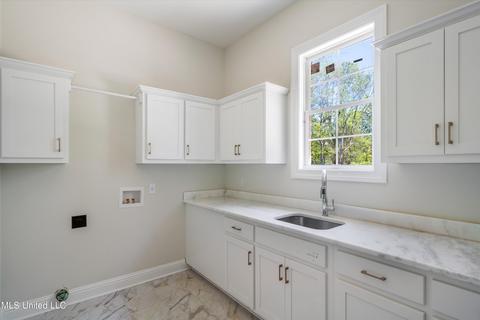 9133 Highland Meadows Dr, Hernando, MS 38632 photo 12
