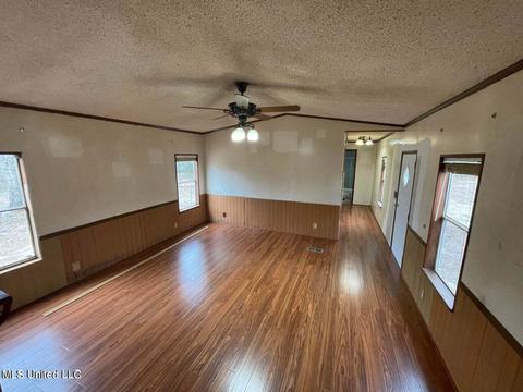 17580 Jones Ln, Saucier, MS 39574 photo 4