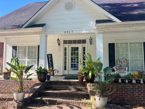 2017 Brookside Dr, Gautier, MS 39553 photo 1
