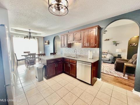 1107 Tara Dr, Hernando, MS 38632 photo 8