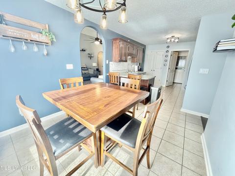 1107 Tara Dr, Hernando, MS 38632 photo 4