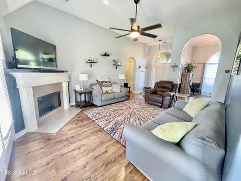 1107 Tara Dr, Hernando, MS 38632 photo 9