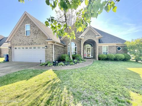 1107 Tara Dr, Hernando, MS 38632
