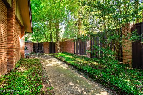 4218 E Ridge Dr, Jackson, MS 39211 photo 37