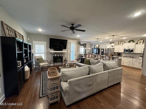 4770 S Balterson Loop, Olive Branch, MS 38654 photo 9