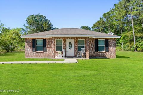19506 Wilson Dr, Saucier, MS 39574 photo 1