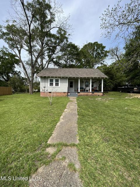 422 3rd St, Mccomb, MS 39648 photo 10