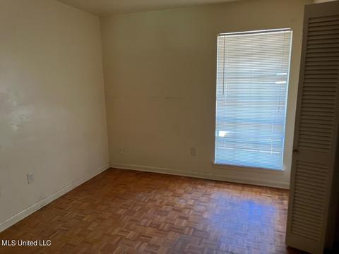 5353 Cedar Park Dr, Jackson, MS 39206 photo 4