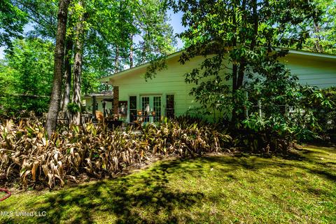 223 Chippewa Cir, Jackson, MS 39211 photo 46
