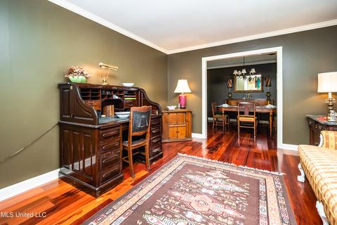 223 Chippewa Cir, Jackson, MS 39211 photo 5