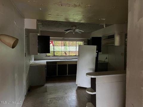 433 Lawrence Rd, Jackson, MS 39206 photo 3