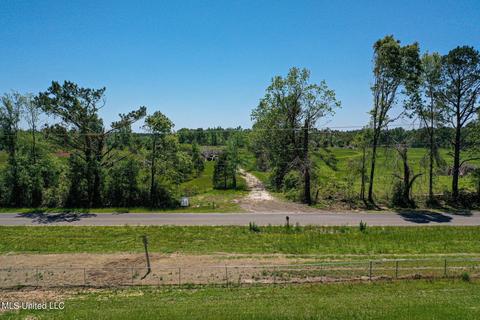 7190 County Road 670, Quitman, MS 39355