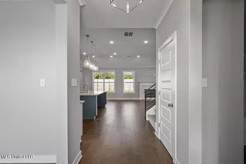 448 Fawn Grove Trl, Hernando, MS 38632 photo 5