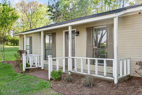 7335 Gary Rd, Byram, MS 39272 photo 1