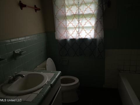 925 Oleander Ave, Jackson, MS 39204 photo 10