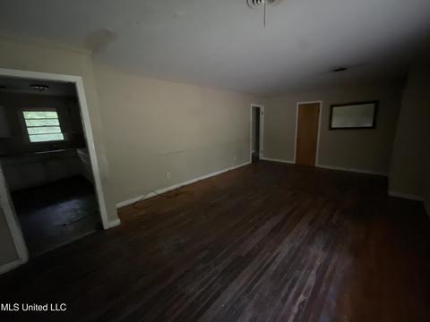 925 Oleander Ave, Jackson, MS 39204 photo 2
