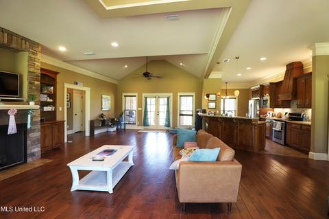 3218 Howell Tanner Chapel Rd, Lucedale, MS 39452 photo 4