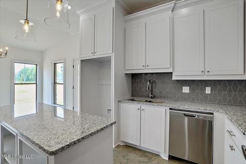 170 Shelby Mae Cir, Brandon, MS 39042 photo 11