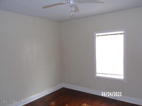 1925 Wingfield Cir, Jackson, MS 39209 photo 9