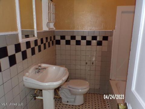 1925 Wingfield Cir, Jackson, MS 39209 photo 10