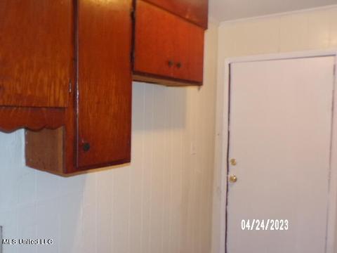 1925 Wingfield Cir, Jackson, MS 39209 photo 12