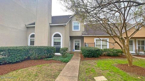 1012 Bayridge Dr, Jackson, MS 39211
