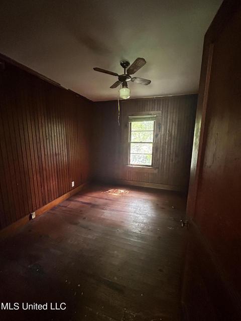 5024 Elder St, Moss Point, MS 39563 photo 10