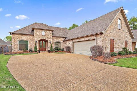 409 Julee Cir, Brandon, MS 39042