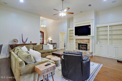 409 Julee Cir, Brandon, MS 39042 photo 6