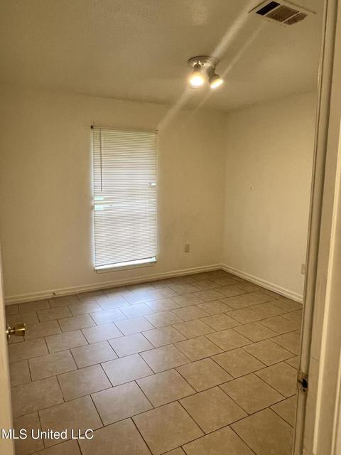 4781 Old Lake Rd, Jackson, MS 39212 photo 5