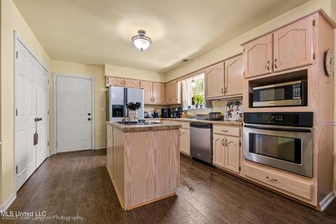 8910 Green Duck Dr, Hernando, MS 38632 photo 5
