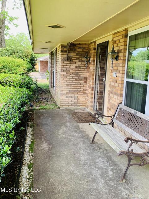 15 Pecan Dr, Long Beach, MS 39560 photo 2