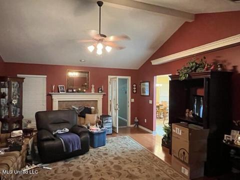 210 Shadow Creek Dr, Florence, MS 39073 photo 4