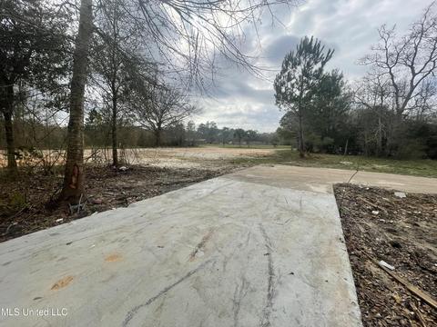 9905 Echo Glen Dr, Moss Point, MS 39562 photo 13