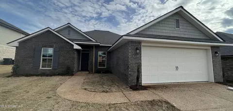 2531 Marion Ln, Southaven, MS 38672