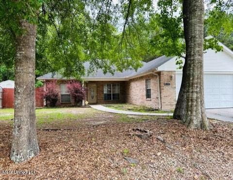 11 Crimson Ln, Picayune, MS 39466 photo 1