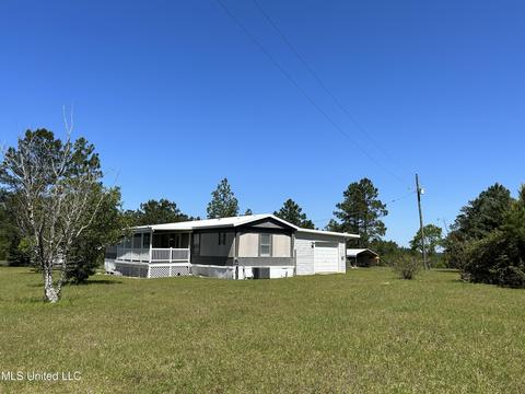 20 Breshears Rd, Lumberton, MS 39455 photo 2