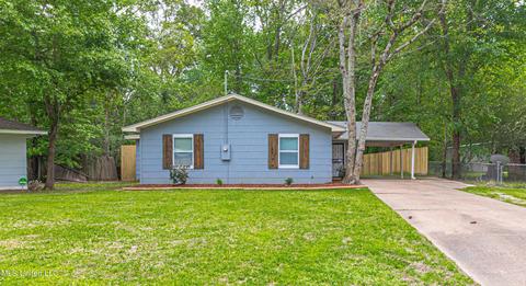 120 Paso Cv, Jackson, MS 39206