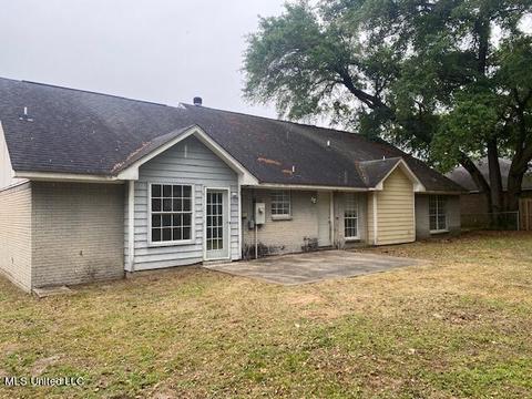 417 Saint Augustine Ave, Long Beach, MS 39560 photo 8