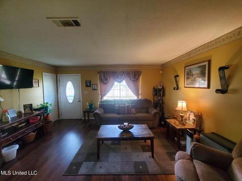 118 Michael Clay Ct, Jackson, MS 39213 photo 6