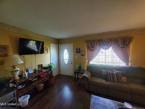 118 Michael Clay Ct, Jackson, MS 39213 photo 5