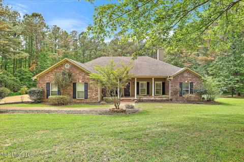 5256 Learned Rd, Raymond, MS 39154 photo 1