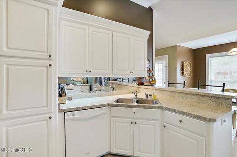 626 Summer Pl, Flowood, MS 39232 photo 10